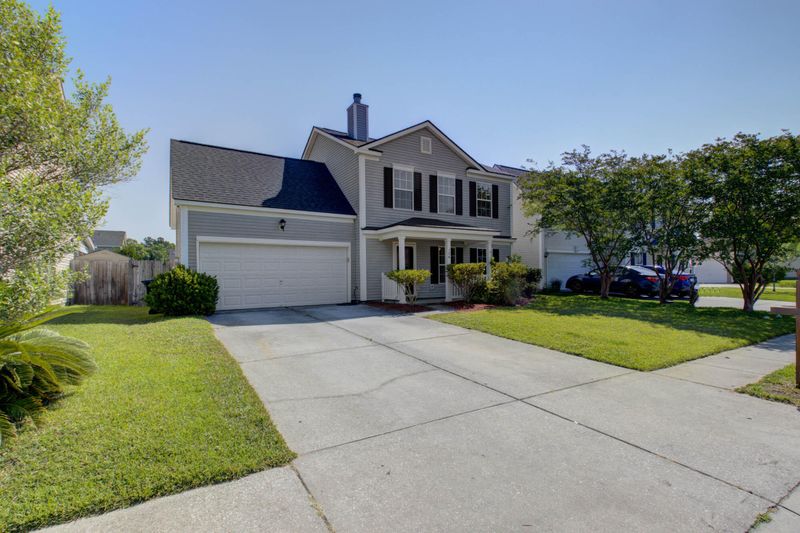 124 Blue Jasmine Ln, Summerville, SC 29483