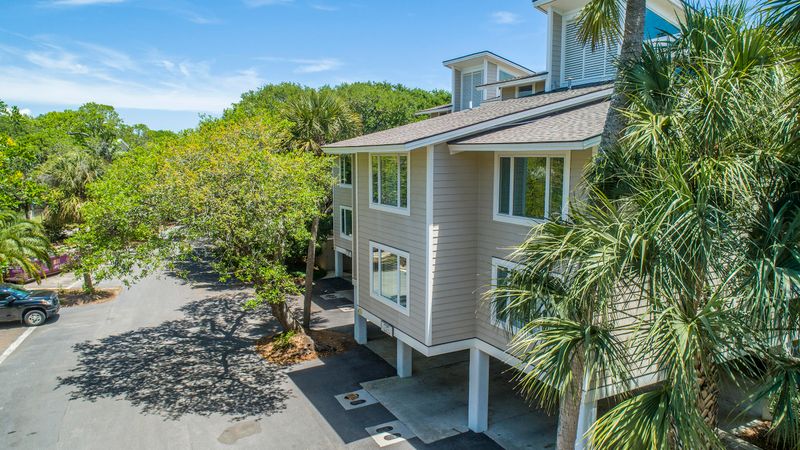 7 Seagrove Ln #A, Isle Of Palms, SC 29451