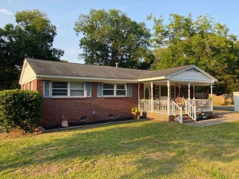 5816 Hume Ave, Hanahan, SC 29410