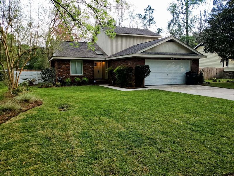 619 Flamingo Dr, Ladson, SC 29456