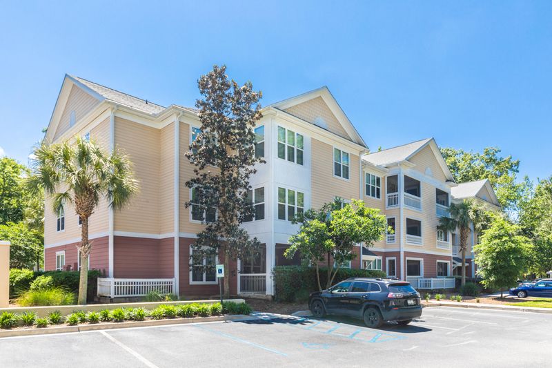 500 Bucksley Ln #206, Charleston, SC 29492