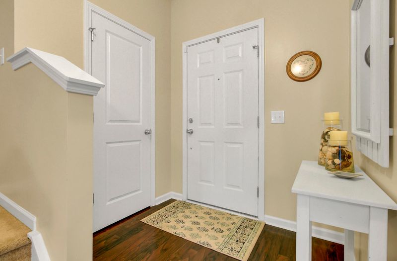 4962 Ballentine Dr, Summerville, SC 29485