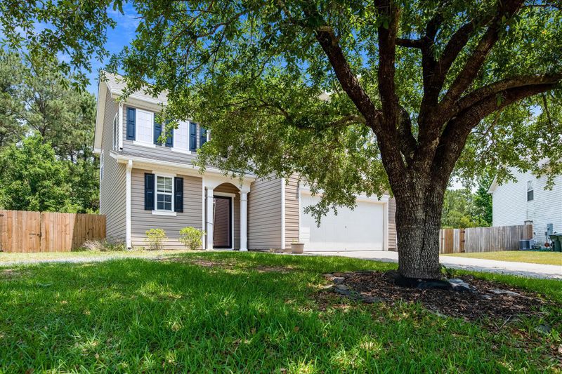 7113 Sweetgrass Blvd, Hanahan, SC 29410