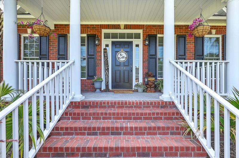 104 Fairway Ct, Saint George, SC 29477