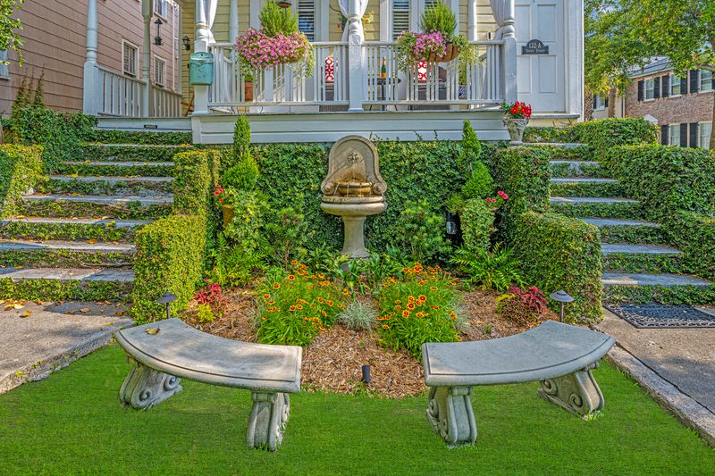 132 Queen St #C, Charleston, SC 29401