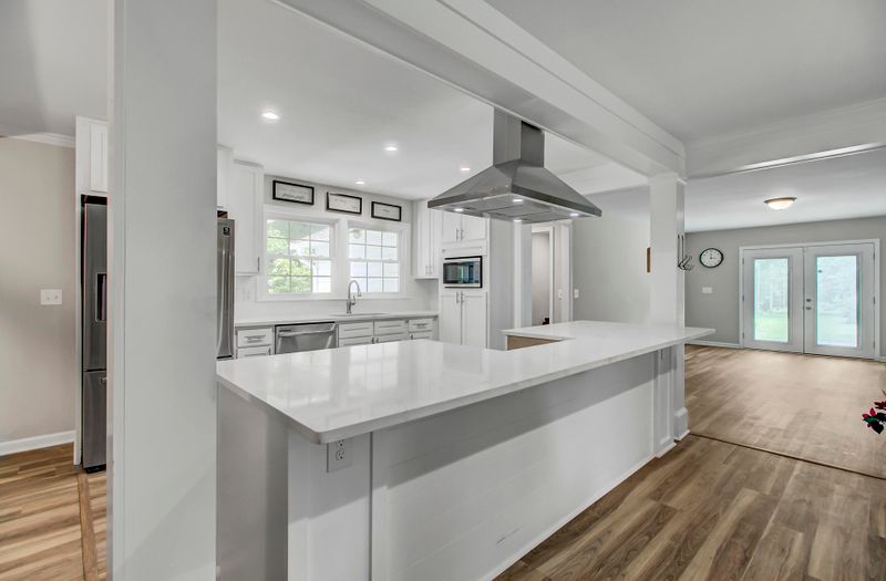 107 Murray Dr, Moncks Corner, SC 29461