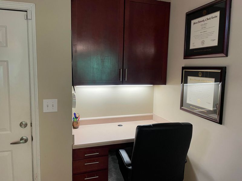 1755 Central Park Rd, Charleston, SC 29412