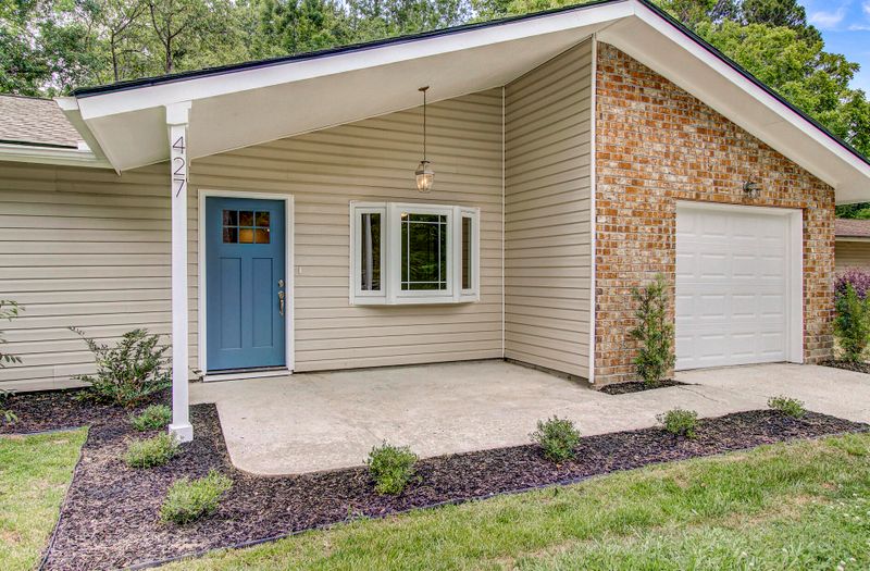 427 Temple Rd, Ladson, SC 29456