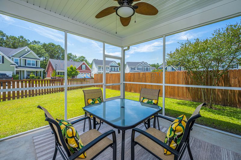 498 Nelliefield Trl, Charleston, SC 29492