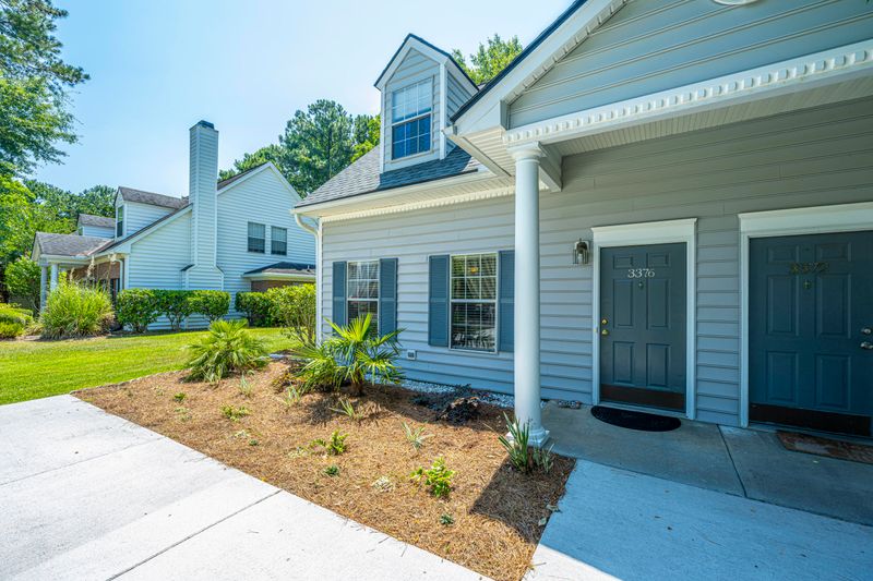 3376 Queensgate Way, Mount Pleasant, SC 29466