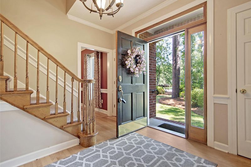 200 Glen Forest Ct, Summerville, SC 29485