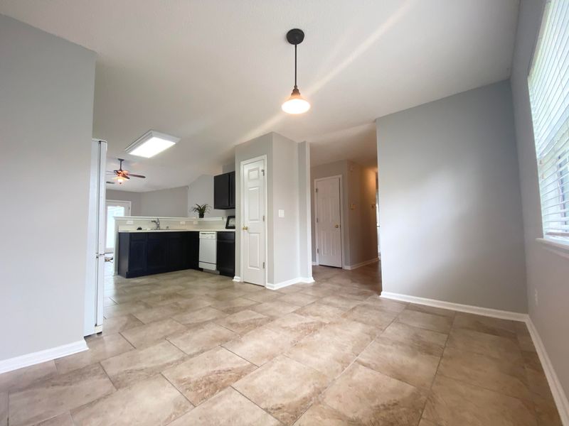7835 Long Shadow Ln, North Charleston, SC 29406