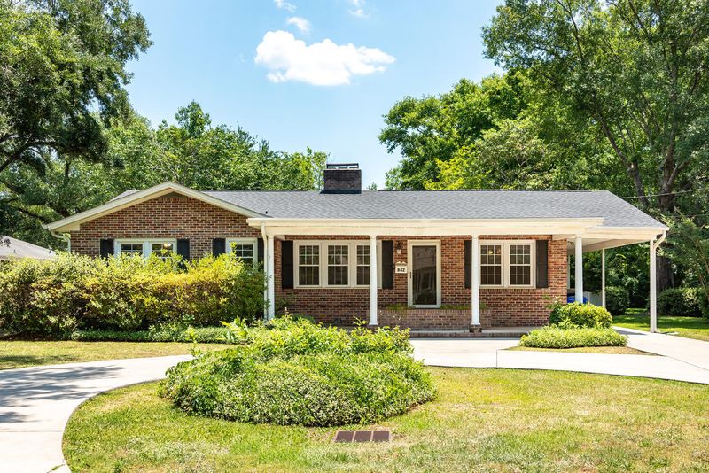642 Lindendale Ave, Charleston, SC 29407