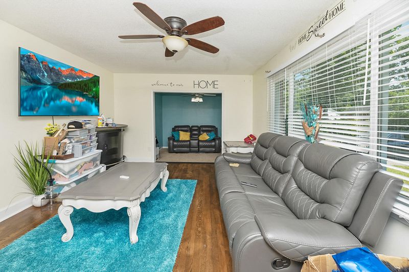 3444 Plaza Ln, North Charleston, SC 29420