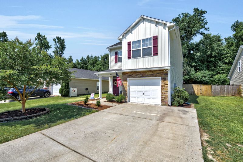 317 Burton Ct, Goose Creek, SC 29445
