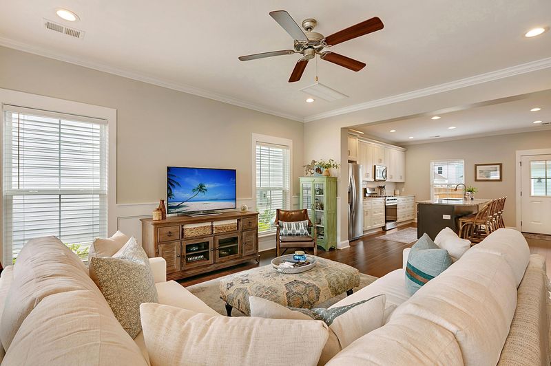 1709 Sparkleberry Ln, Johns Island, SC 29455