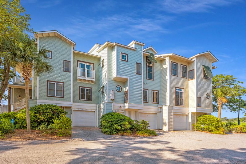 2129 Tides End Rd, Charleston, SC 29412