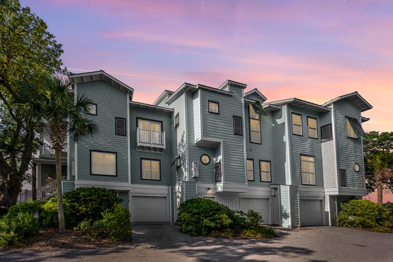 2129 Tides End Rd, Charleston, SC 29412