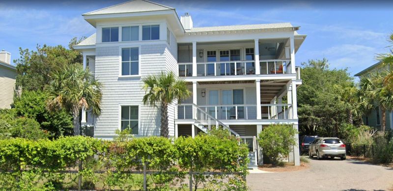 3003 Palm Blvd, Isle Of Palms, SC 29451