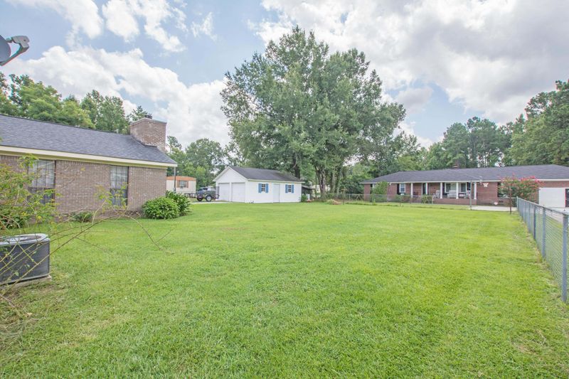 1743 Central Ave, Summerville, SC 29483