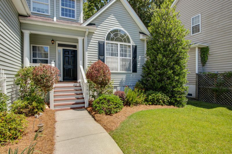 546 Stonecreek Dr, Charleston, SC 29414