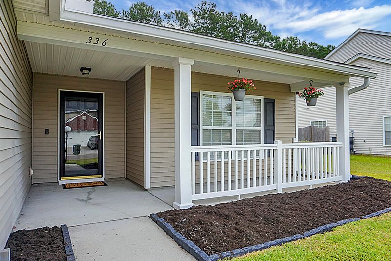 336 Southport Dr, Summerville, SC 29483