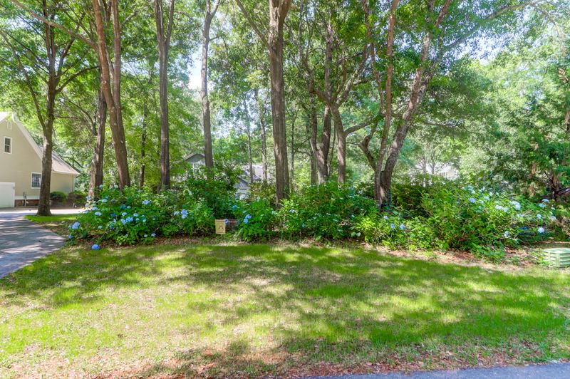 5125 Old Washington Course, Hollywood, SC 29449