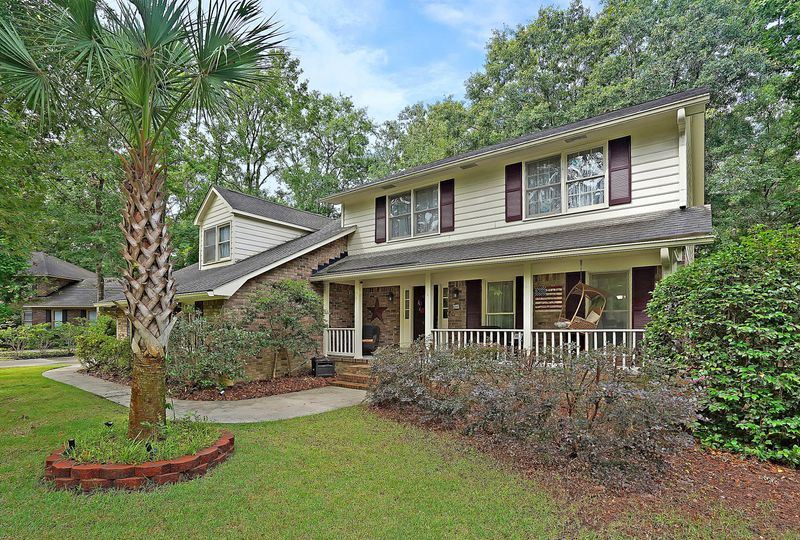 110 Squire Ct, Summerville, SC 29485
