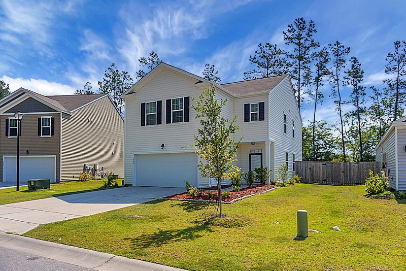 406 Buckhannon Ln, Moncks Corner, SC 29461