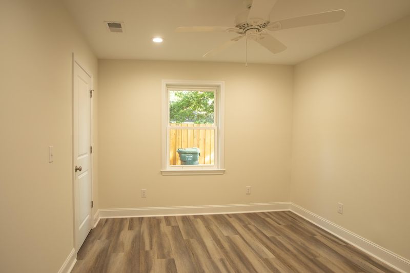 154 Keenan Ave, Goose Creek, SC 29445