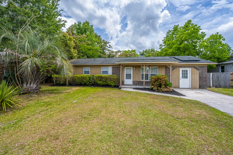 614 Beauregard Rd, Summerville, SC 29486