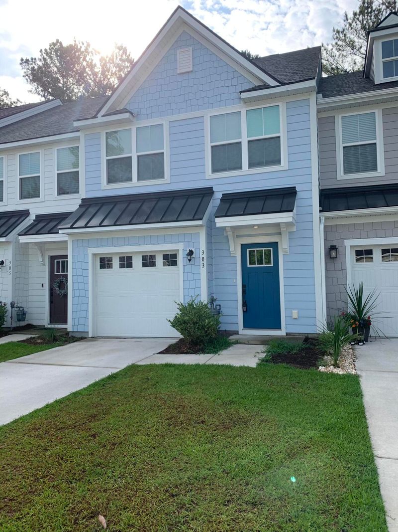 303 Grand Palm Ln, Summerville, SC 29485