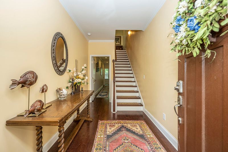 1243 Dingle Rd, Mount Pleasant, SC 29466