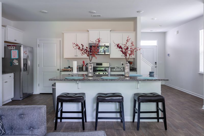 9710 Roseberry St, Ladson, SC 29456