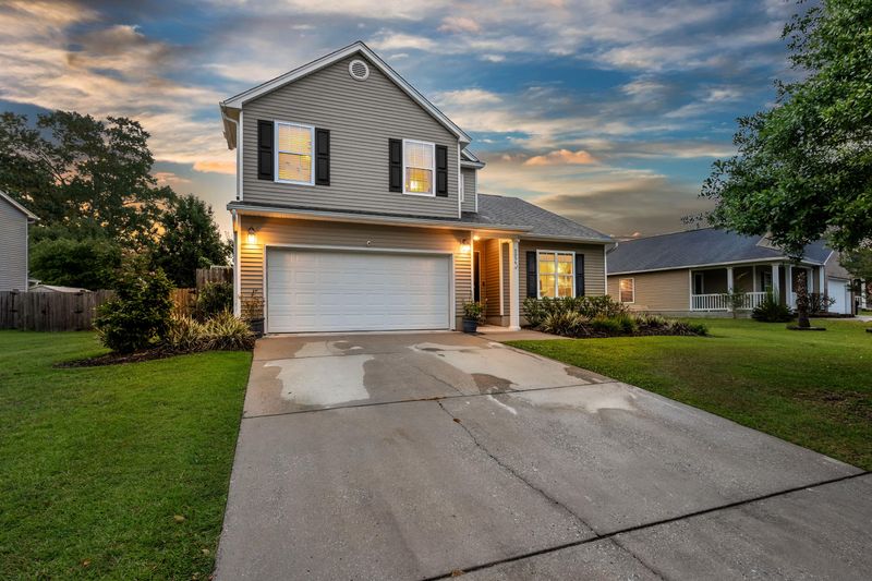 5096 Ballantine Dr, Summerville, SC 29485