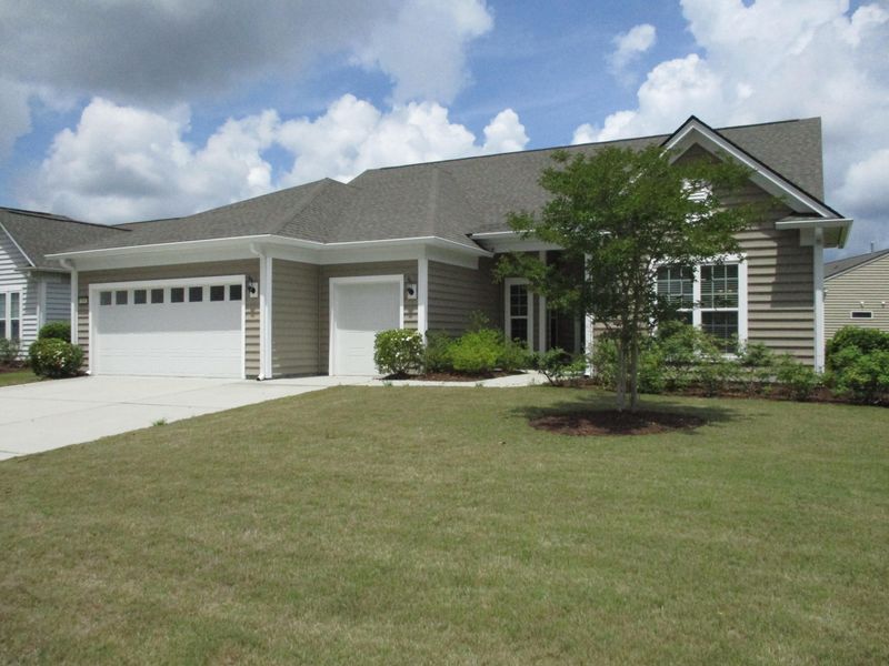264 Waterfront Park Dr, Summerville, SC 29486