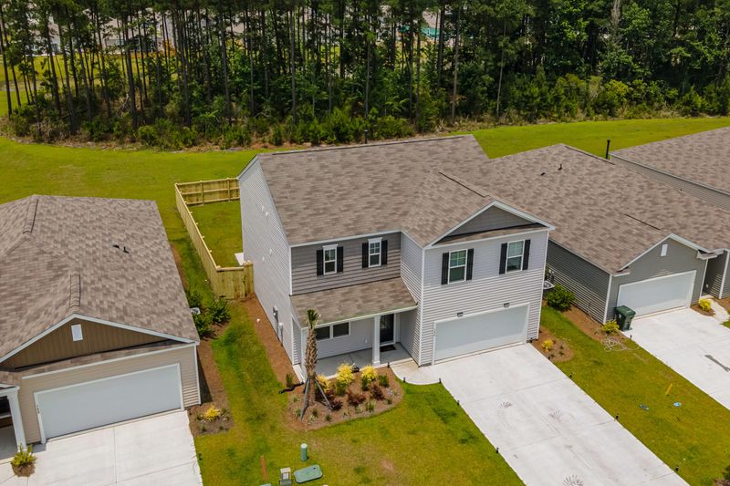 190 Greenwich Dr, Summerville, SC 29486
