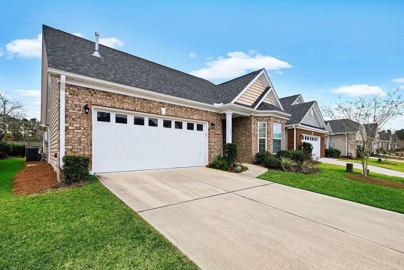 132 Brutus Ln, Summerville, SC 29485