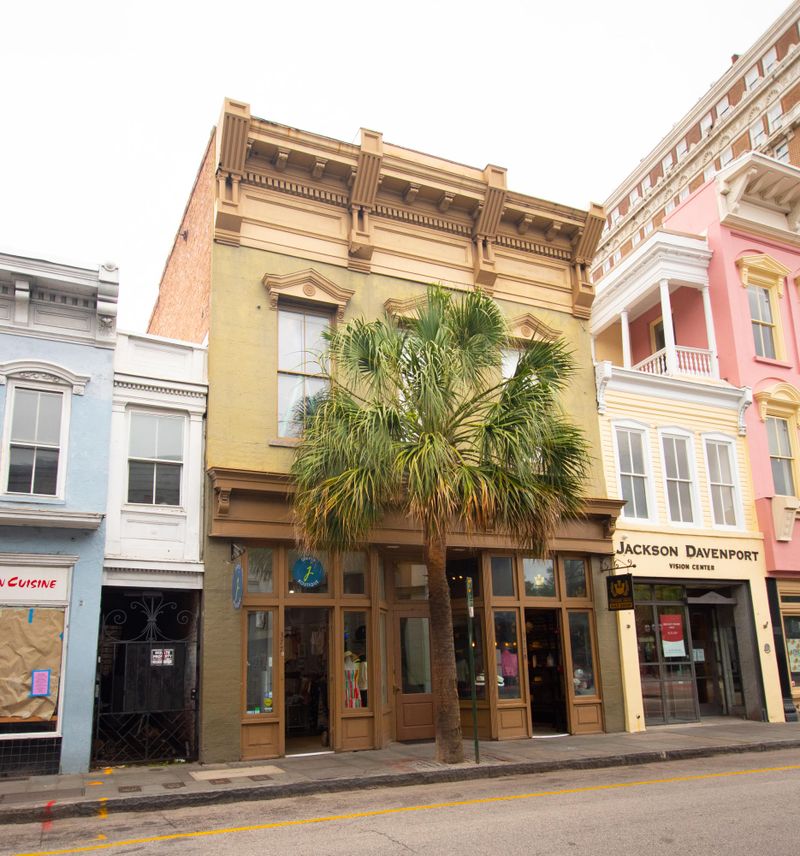 377 King St #207, Charleston, SC 29405