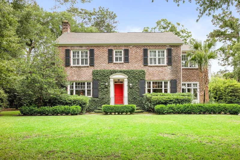 11 Sayle Rd, Charleston, SC 29407