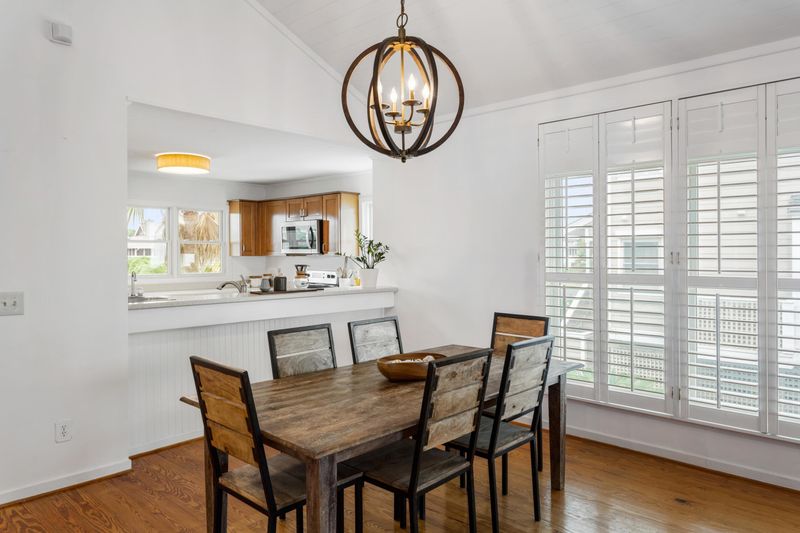 8 Sand Dune Ln, Isle Of Palms, SC 29451
