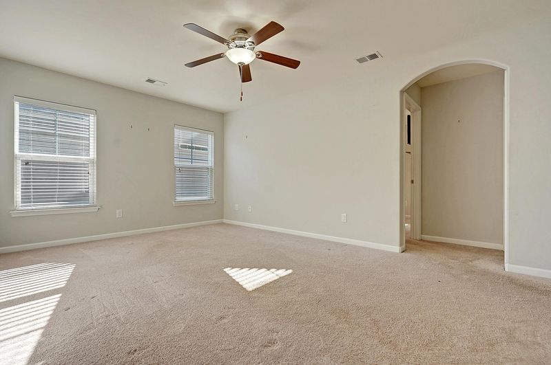 141 Glenspring Dr, Summerville, SC 29486