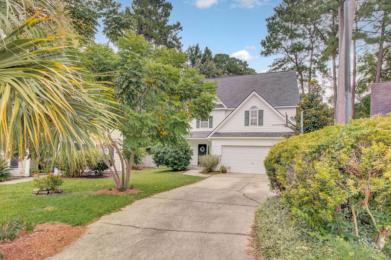 409 Meddon Ct, Goose Creek, SC 29445