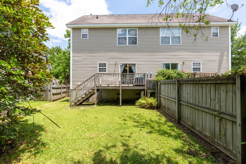 811 Harbor Place Dr #B, Charleston, SC 29412