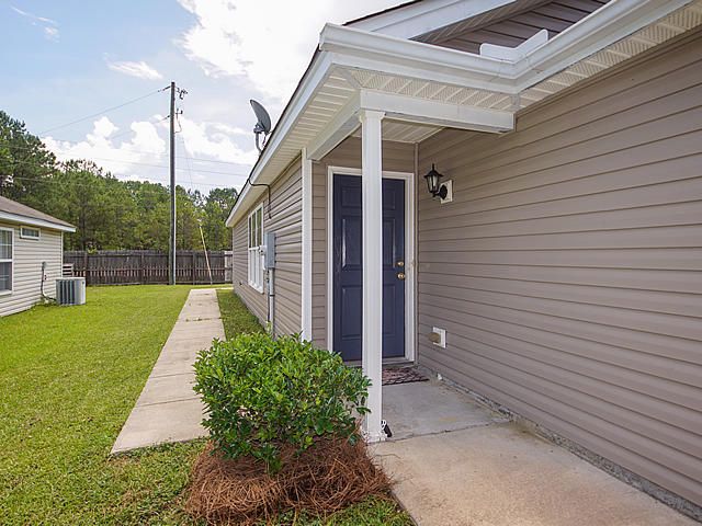 207 Maplewood Ridge Ct, Summerville, SC 29486