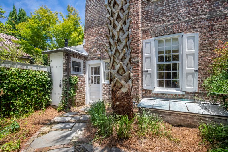 28 Longitude Ln, Charleston, SC 29401