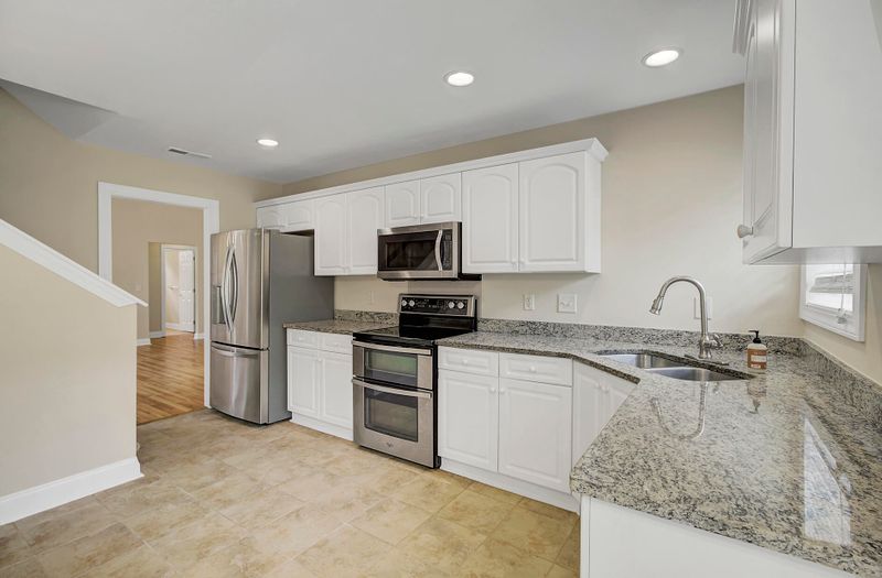 121 Northpark Ave, Summerville, SC 29485