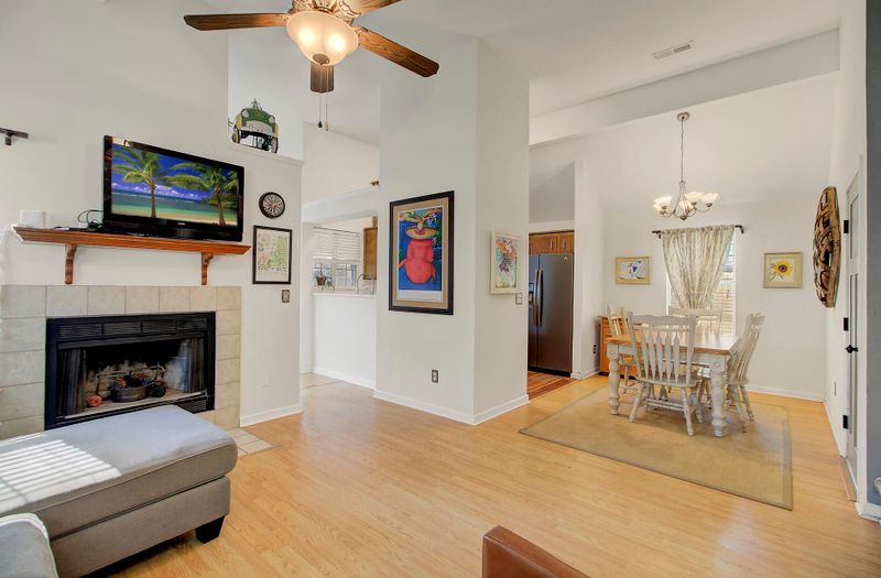 1090 Secessionville Rd, Charleston, SC 29412