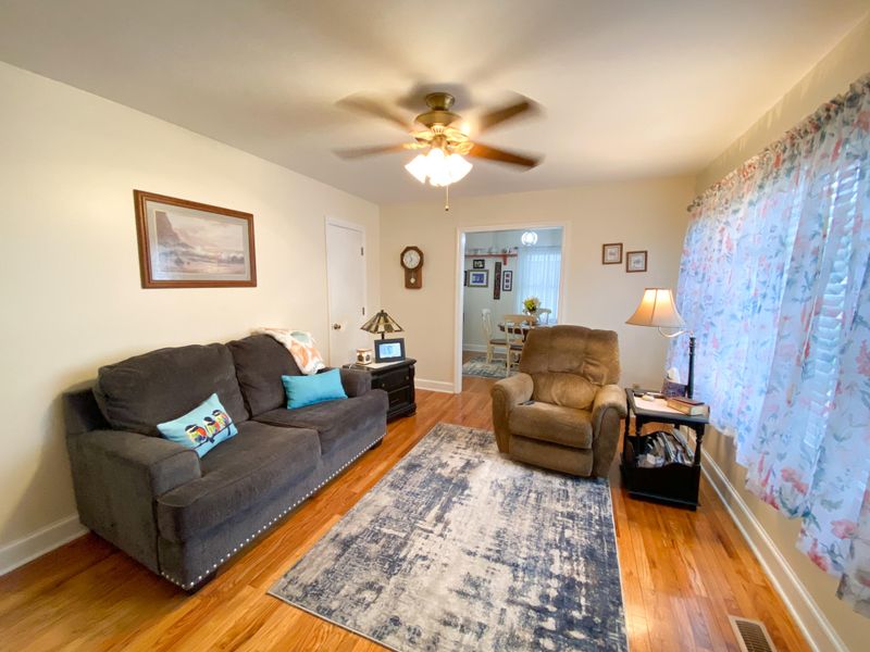 324 Annette Dr, Goose Creek, SC 29445
