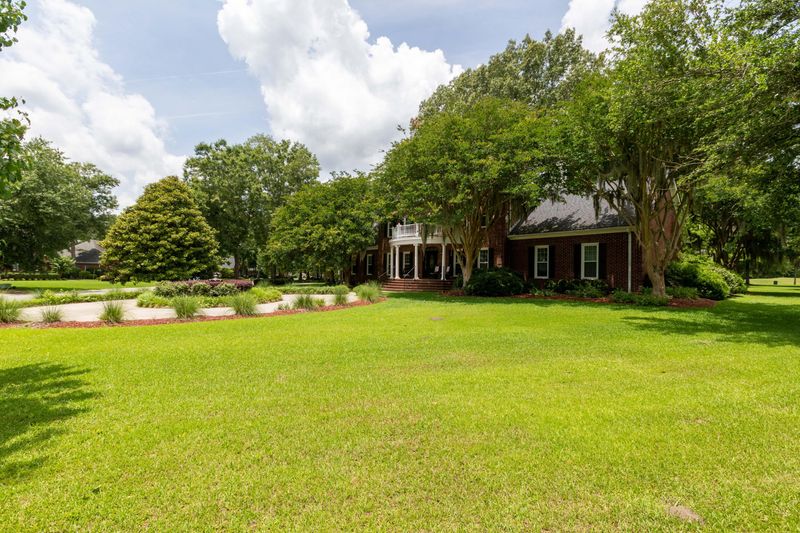 8600 Wild Bird Ct, North Charleston, SC 29420